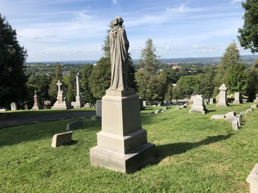 New Forest Cemetery logo